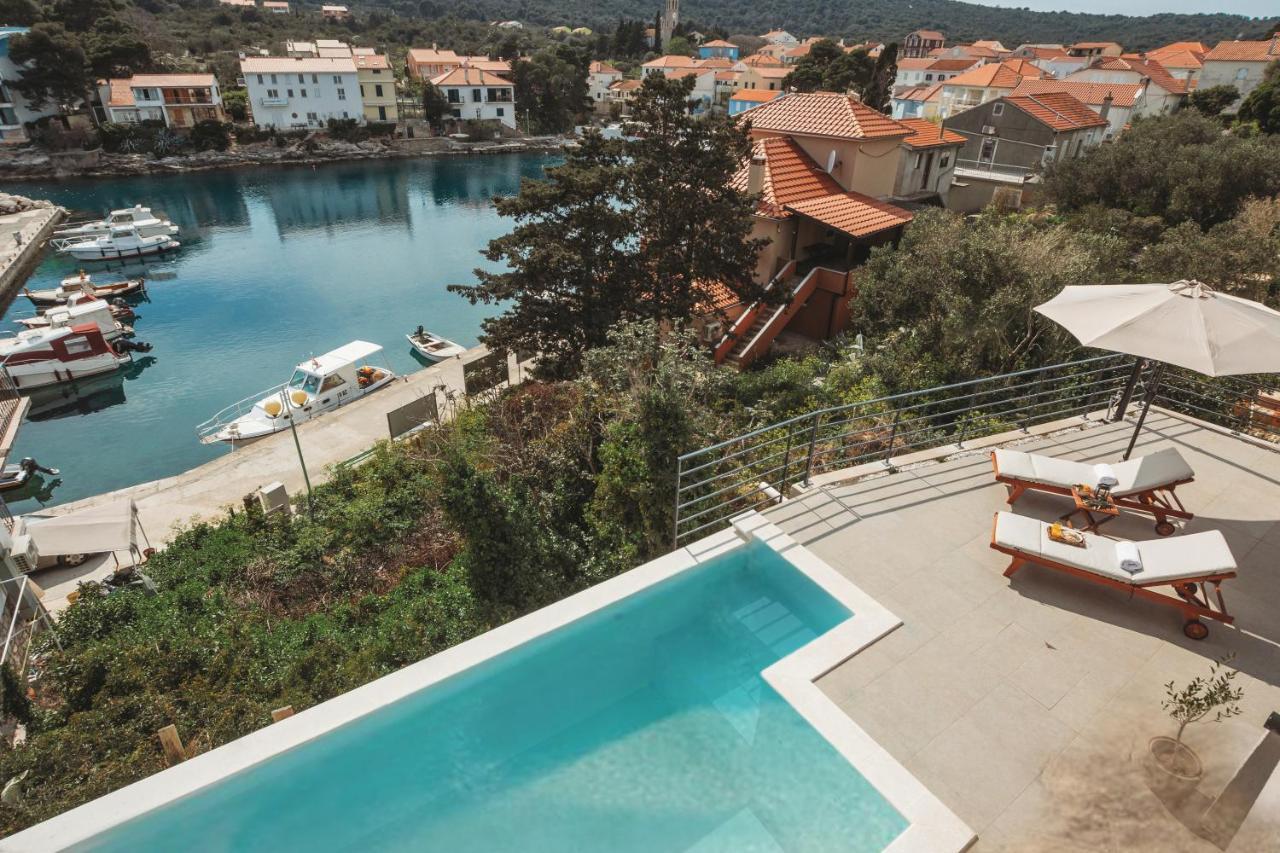 Sol Luxury Residence Near The Beach With Shared Heated Pool Božava エクステリア 写真