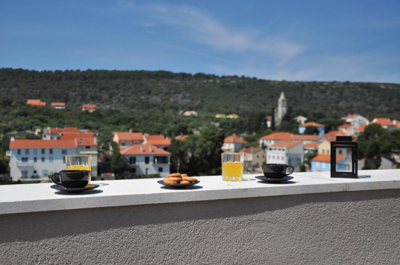 Sol Luxury Residence Near The Beach With Shared Heated Pool Božava エクステリア 写真